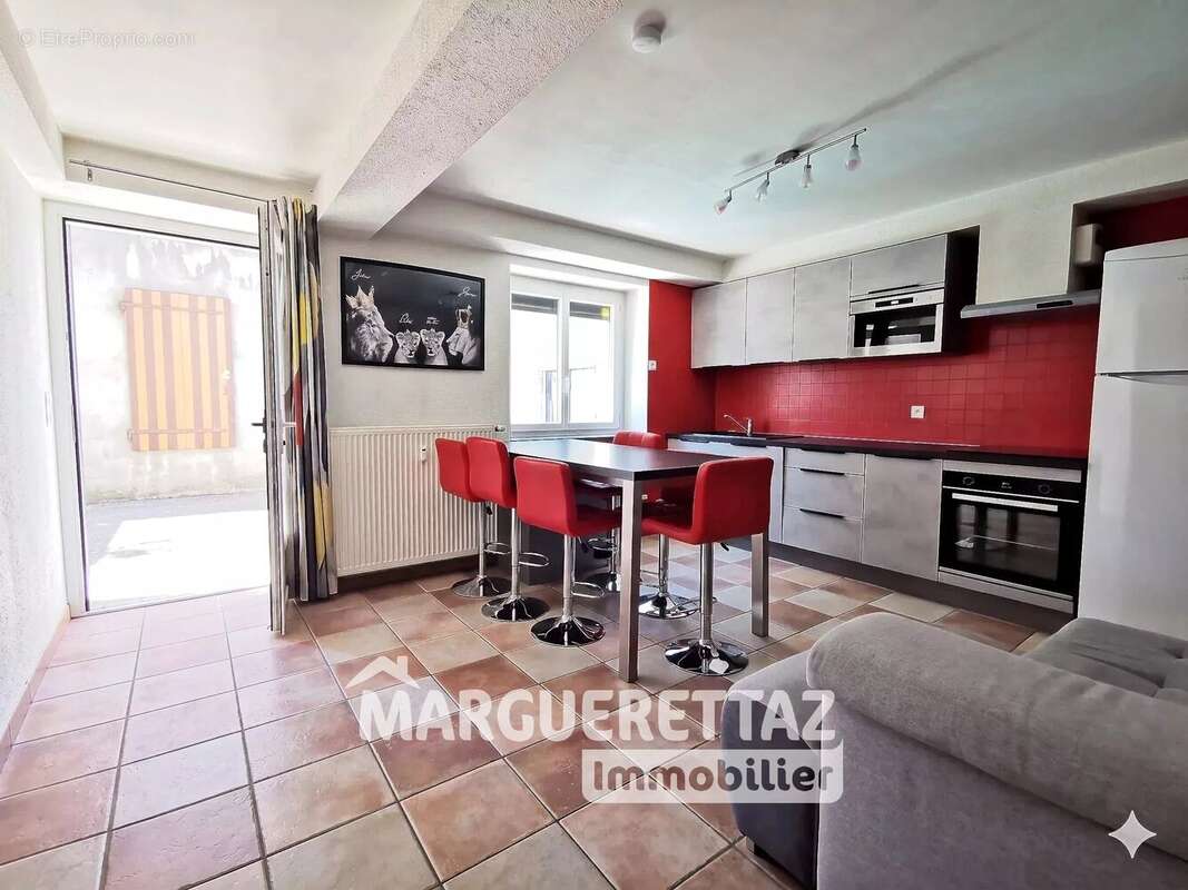 Appartement à HABERE-LULLIN