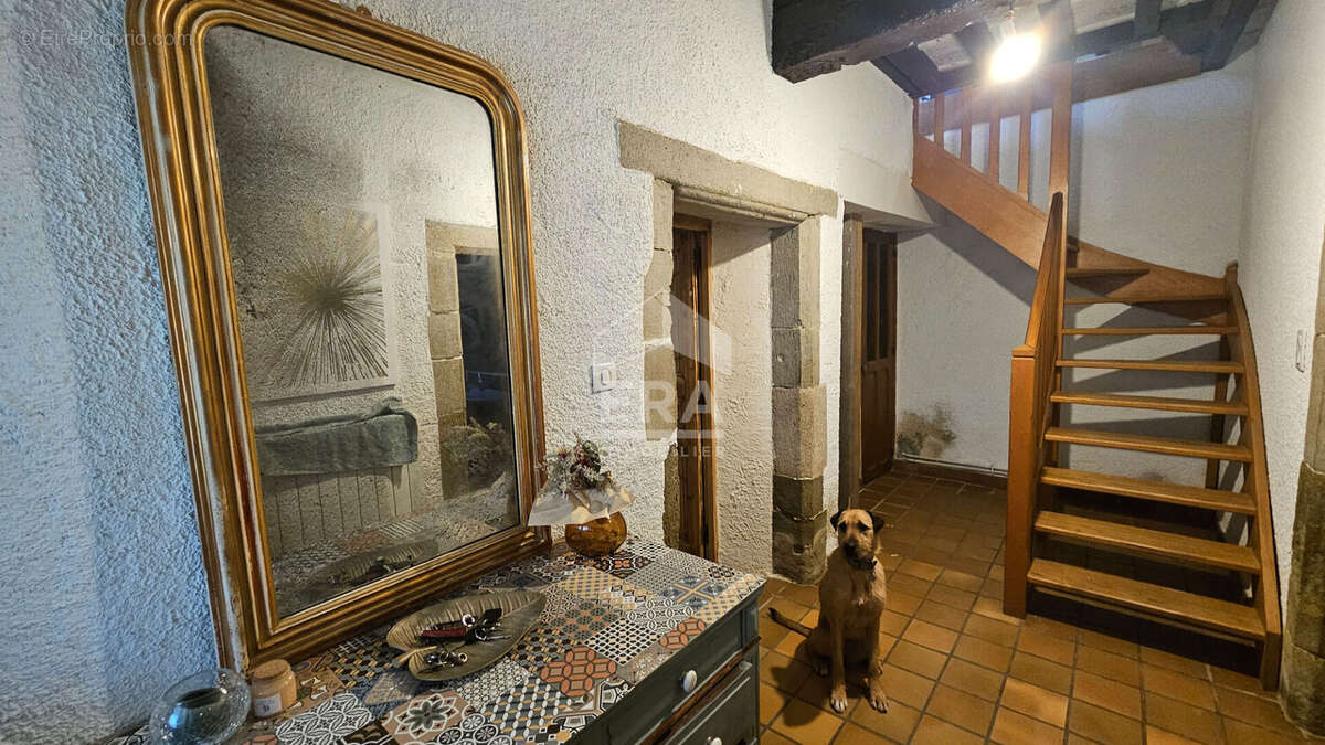 Maison à LA DIGNE-D'AMONT