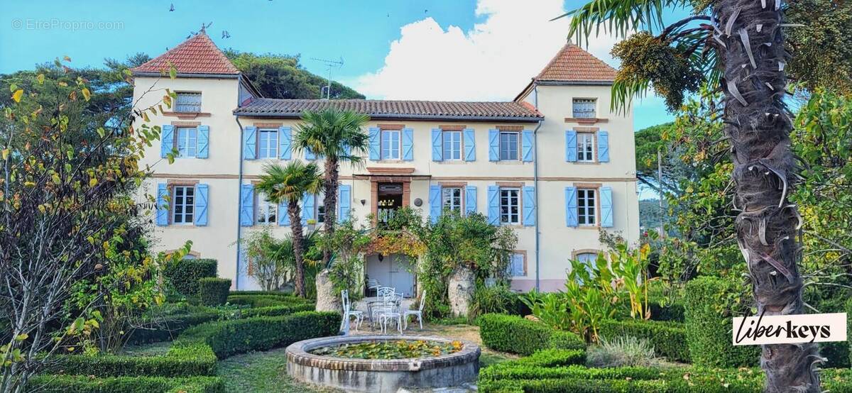 Maison à LISLE-SUR-TARN