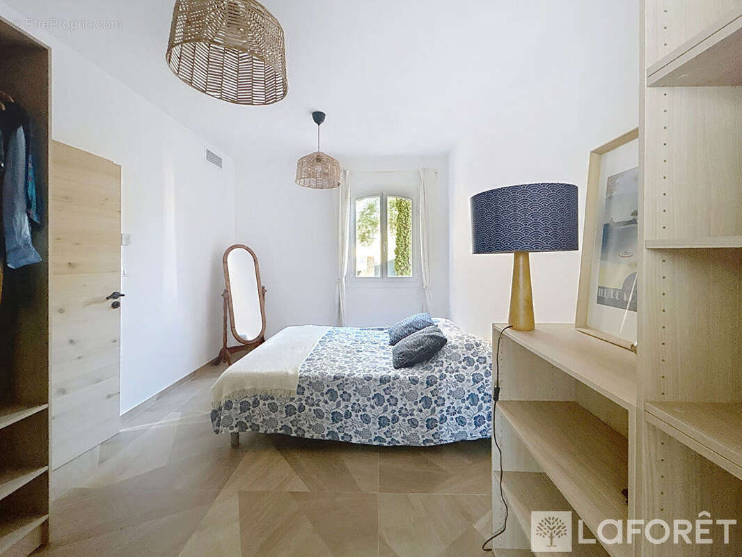 Maison à SAUSSET-LES-PINS