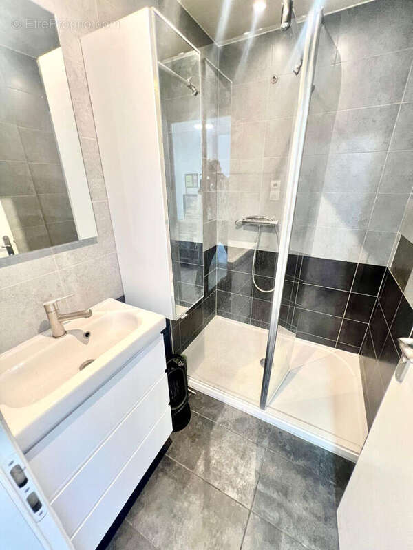 Appartement à MOUGINS