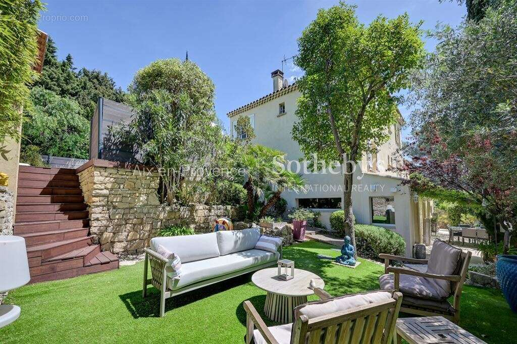 Maison à AIX-EN-PROVENCE