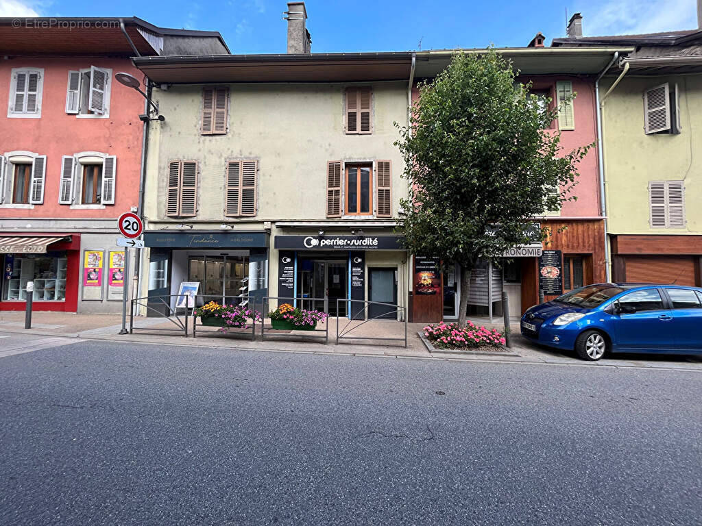 Commerce à FAVERGES