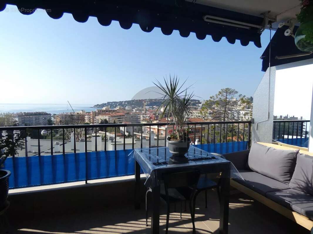 Appartement à MENTON