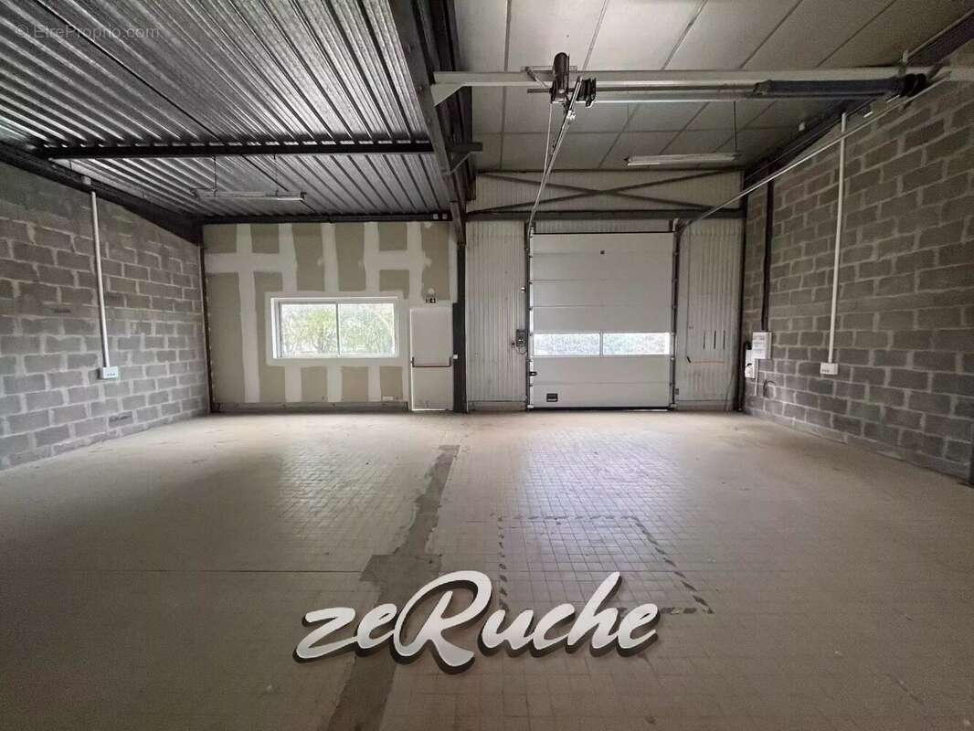 Commerce à DOUVRES-LA-DELIVRANDE