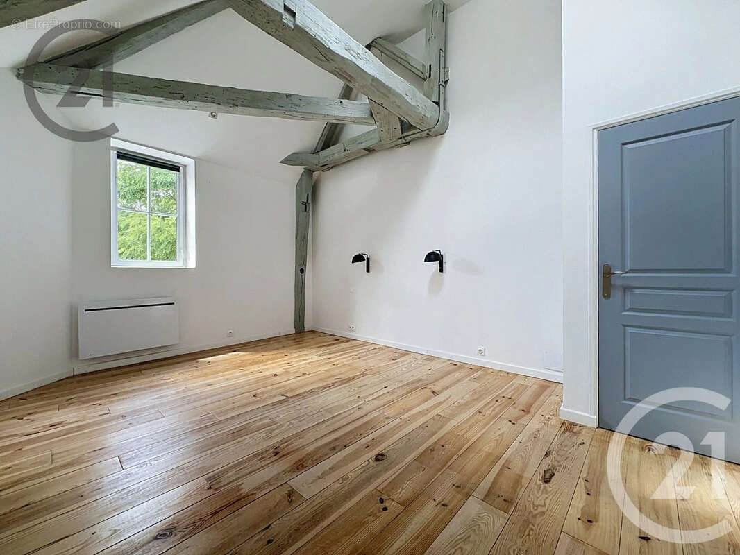 Maison 211 m² à Troyes  - photo 10