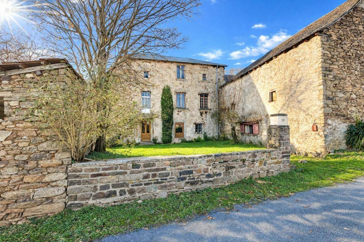 Maison à RULLAC-SAINT-CIRQ