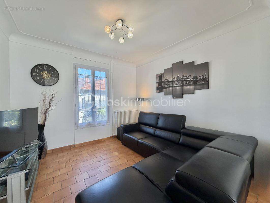 Maison à AULNAY-SOUS-BOIS