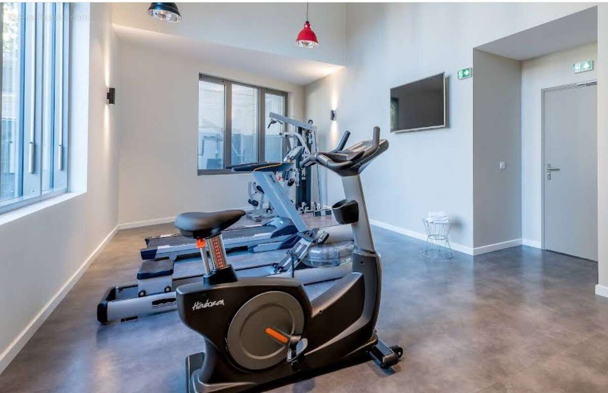 INVESTISSEMENT LOCATIF  Bordeaux  Résidence étudiante All Suites Study Bordeaux Centre Gare - 5,35 % de rentabilité - photo 9