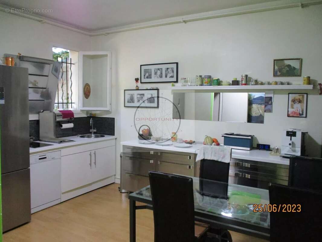 Belle maison de 9 pièces 235 m² avec potentiel - photo 7