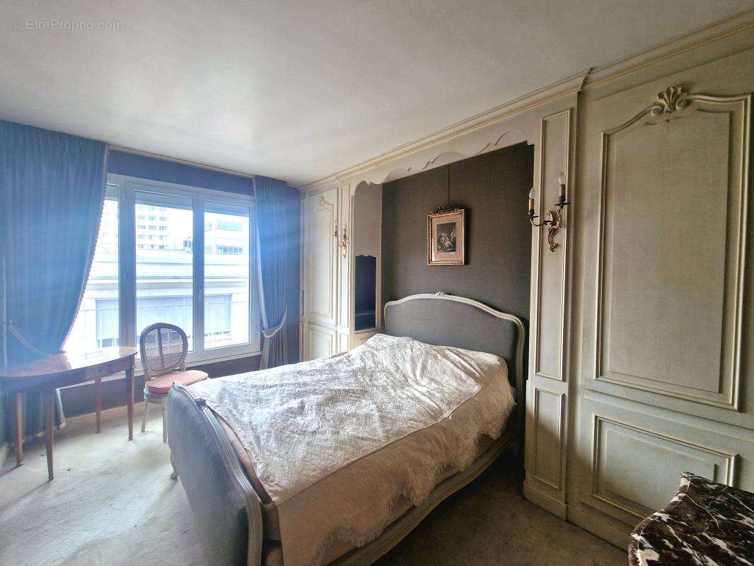 Appartement à PARIS-12E