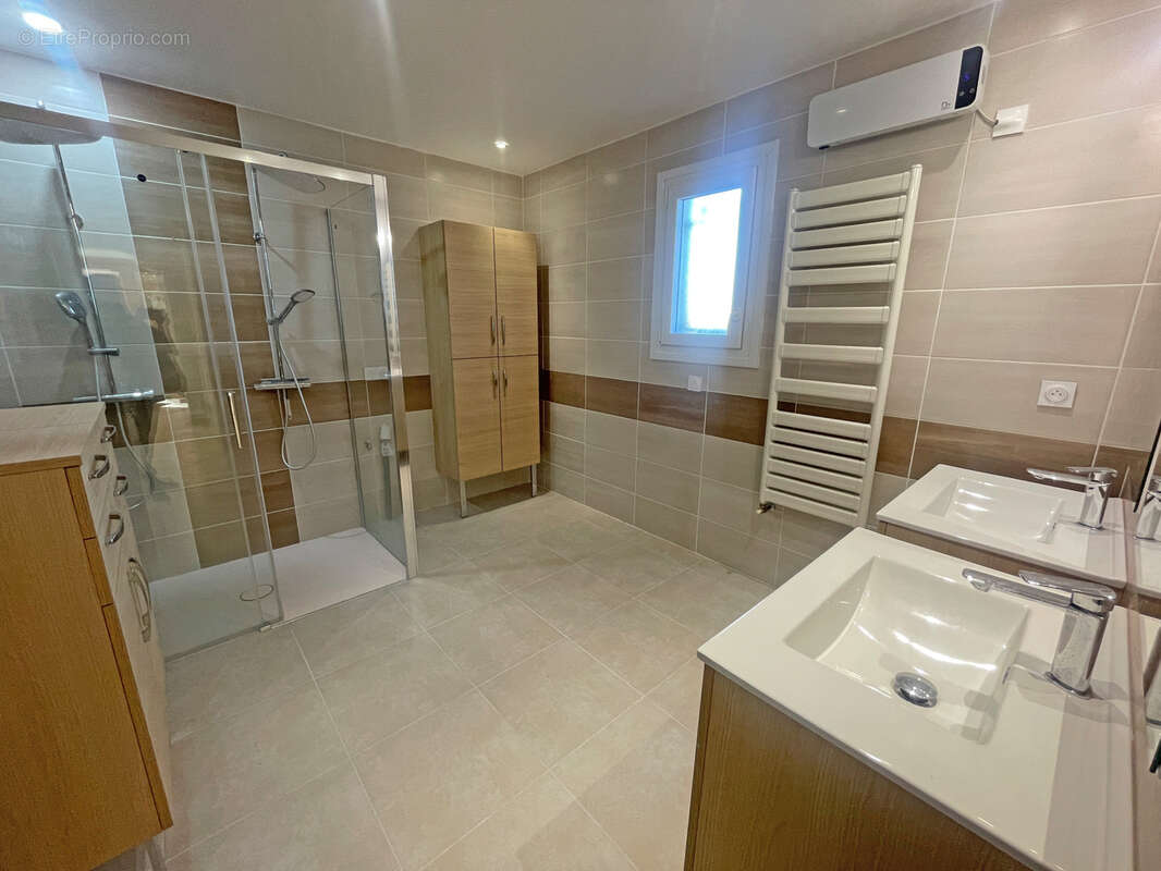 Maison à SAINT-GENIES-DE-MALGOIRES