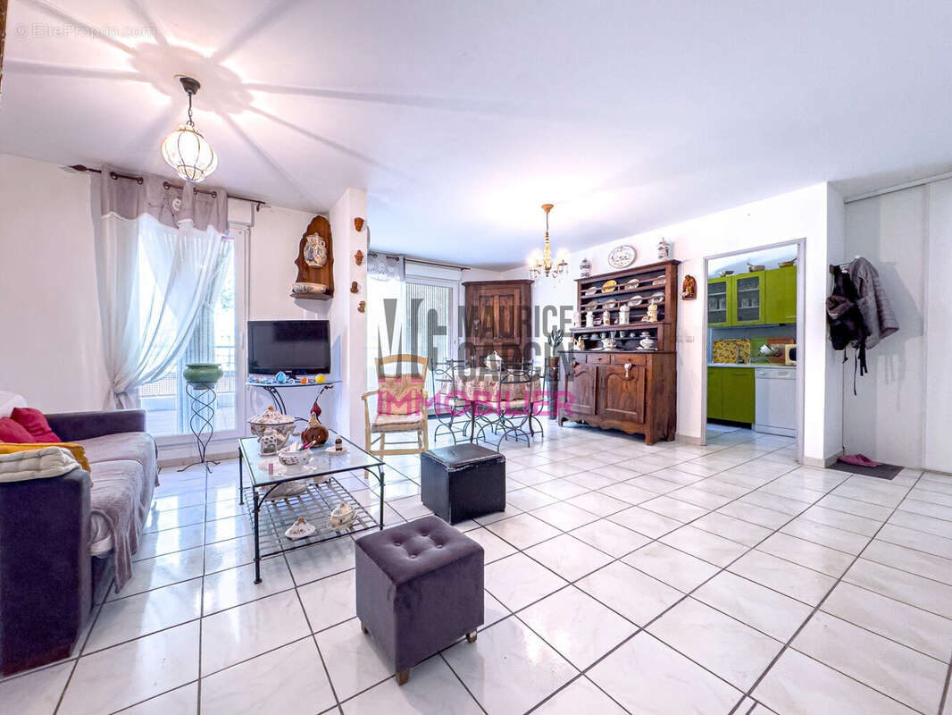 A vendre, à acheter, Appartement T3, 73.8 m², 84300 CAVAILLON - Appartement à CAVAILLON