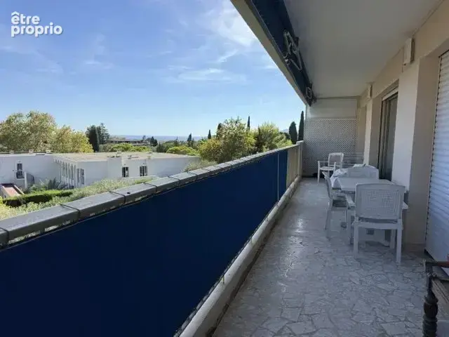 Appartement à LE CANNET