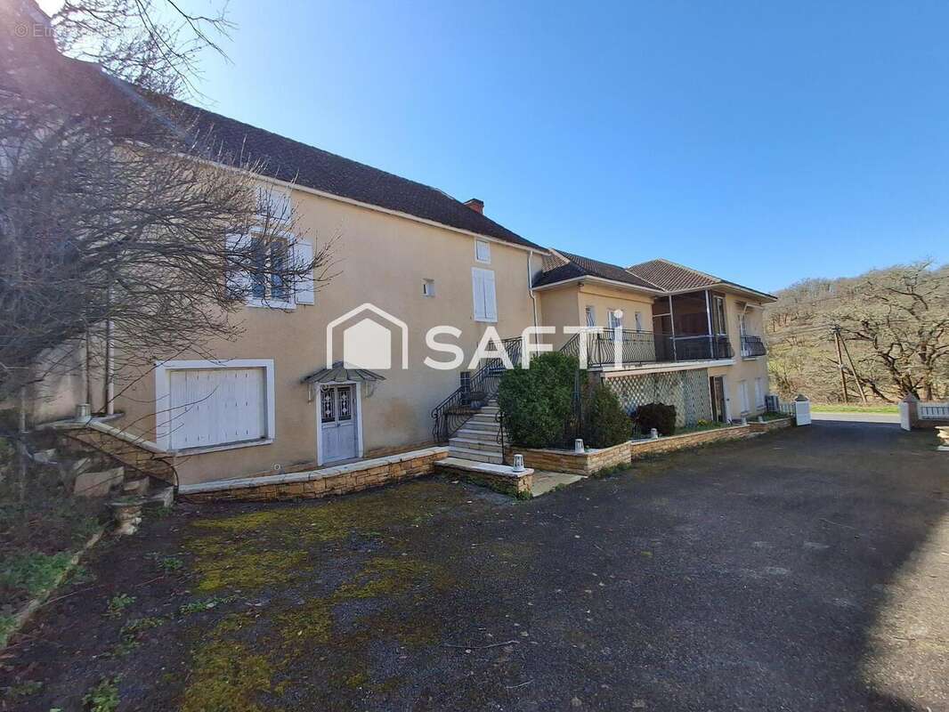 Photo 3 - Maison à SALVIAC
