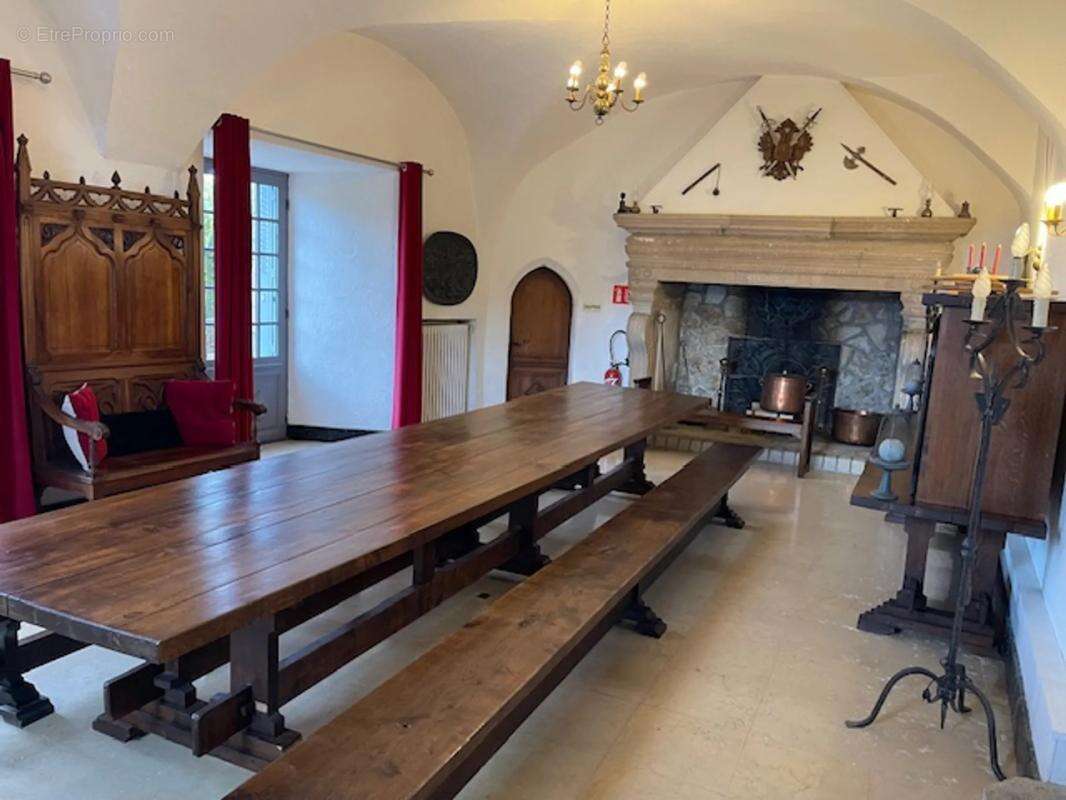 Maison à RIVIERE-SUR-TARN