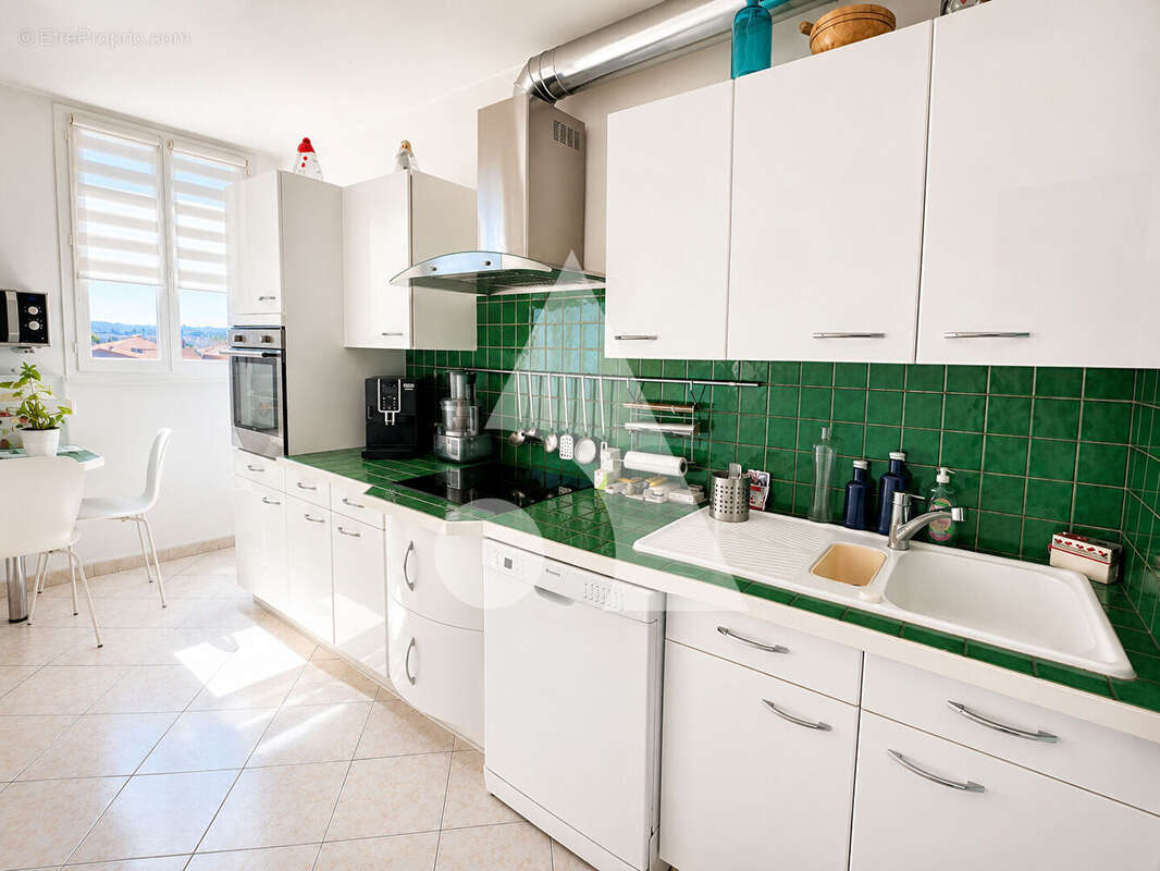 Appartement à MARSEILLE-15E