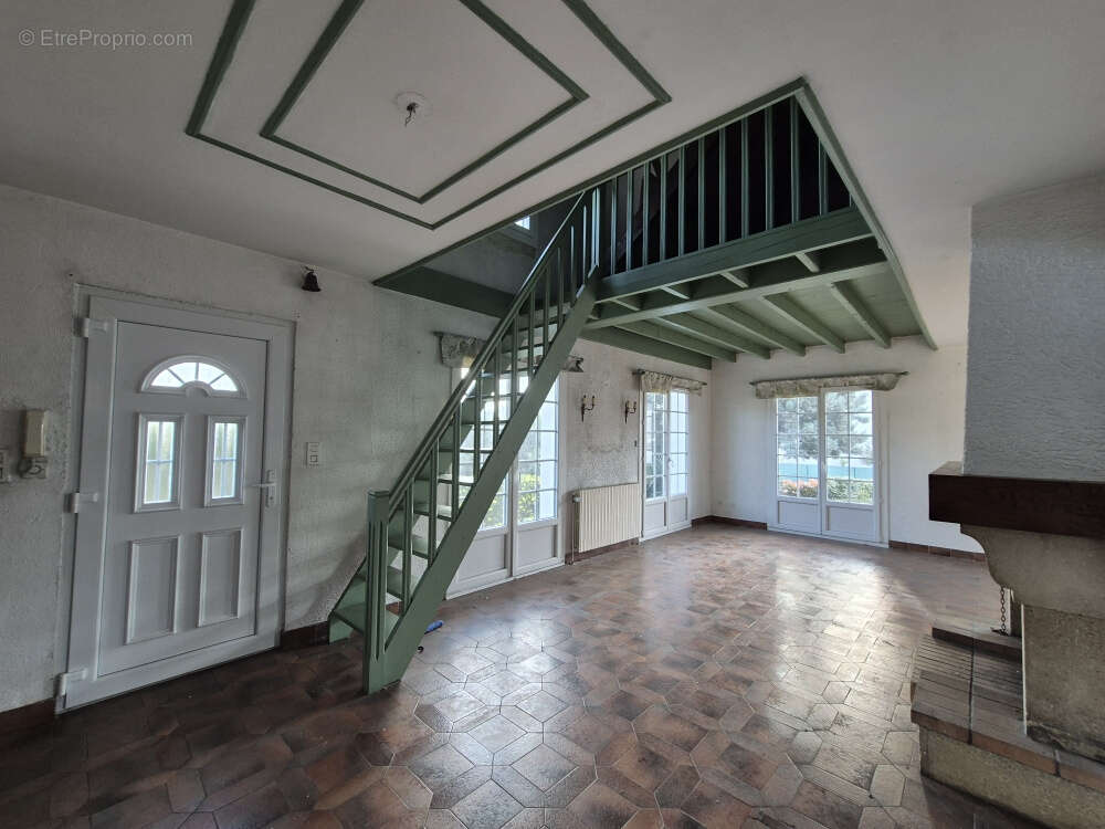 Maison à ROUSSILLON