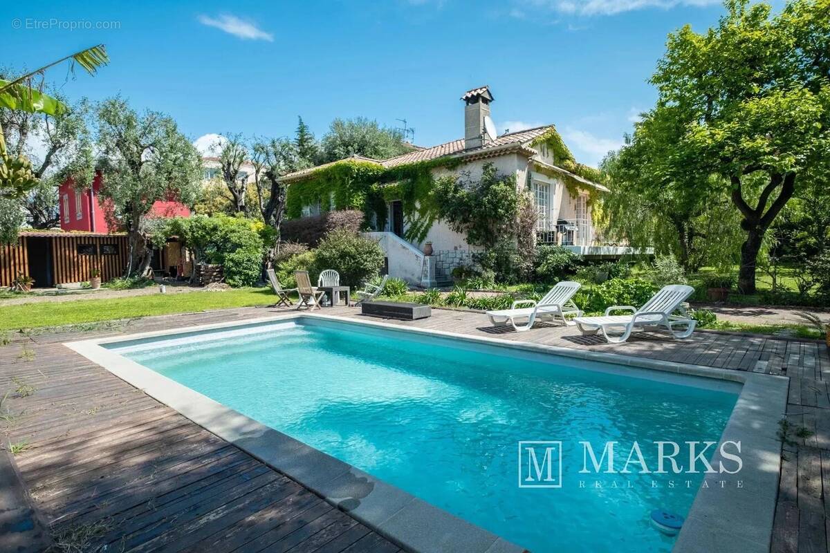 Maison à SAINT-JEAN-CAP-FERRAT