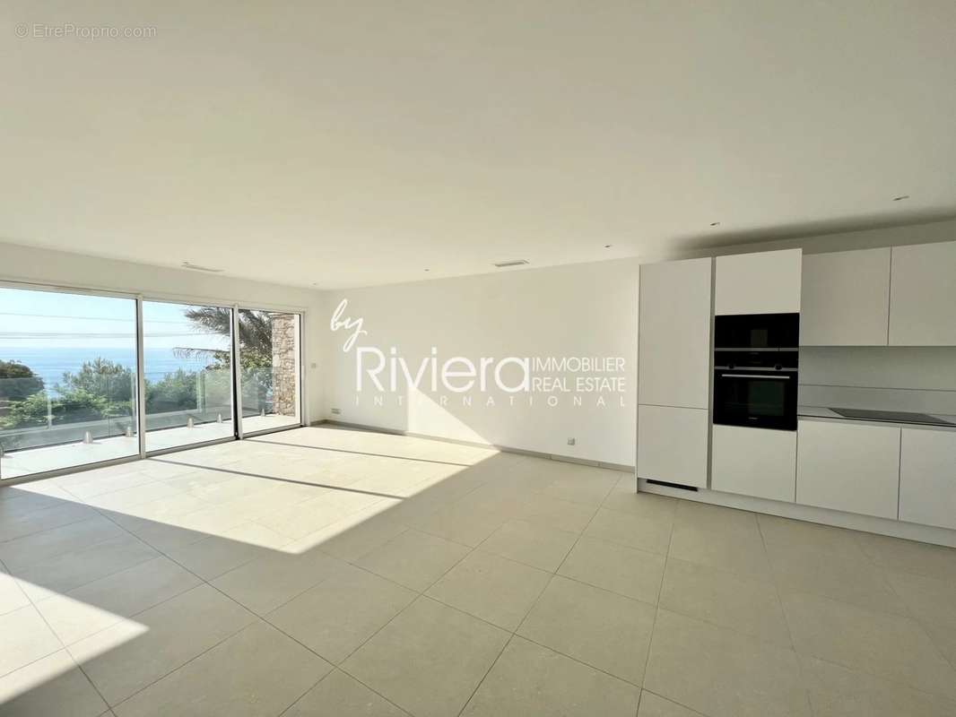 Maison à CAVALAIRE-SUR-MER