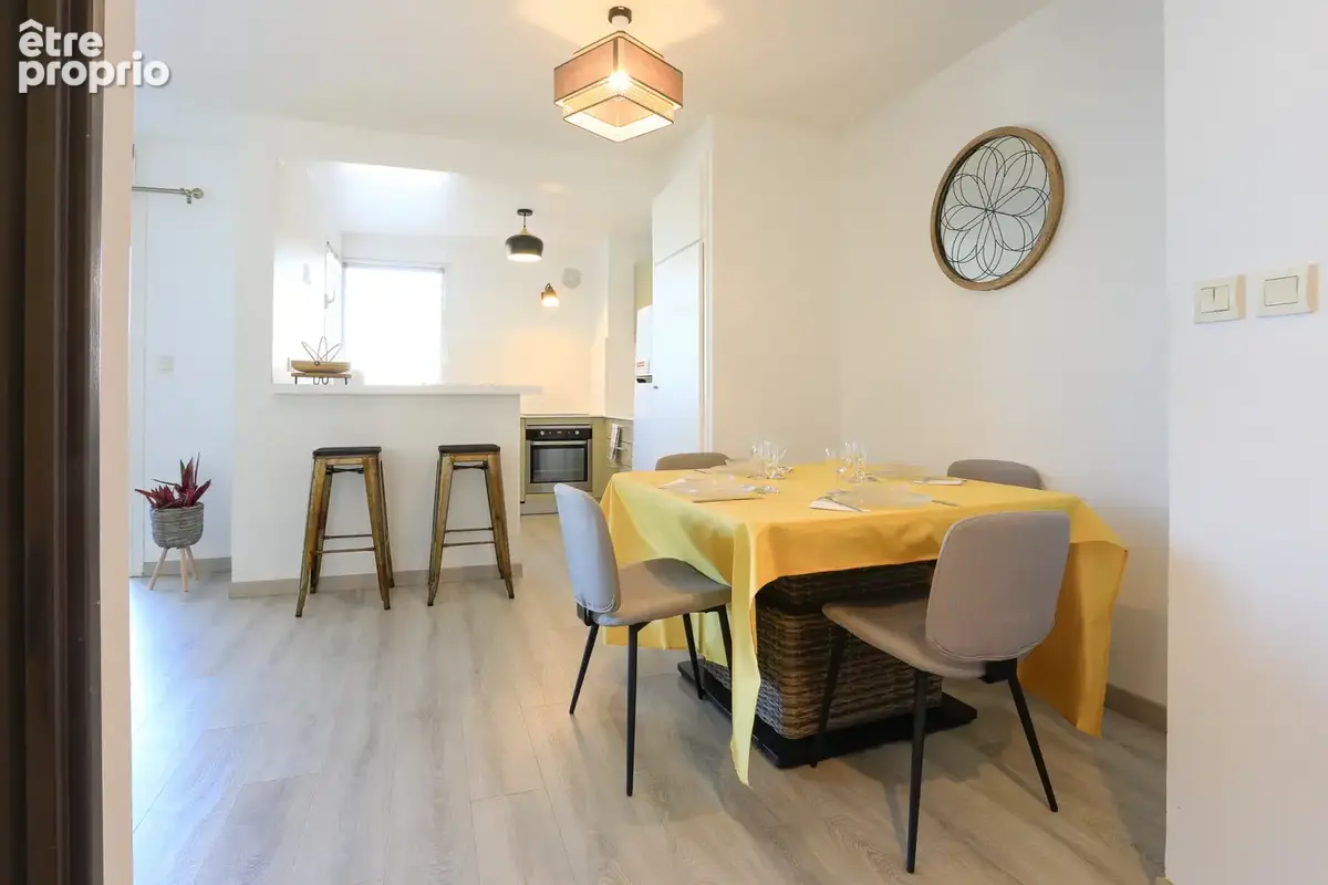 Grand appartement en vente avec terrasse à Saint Gilles les Bains au Mont Roquefeuil - photo 7