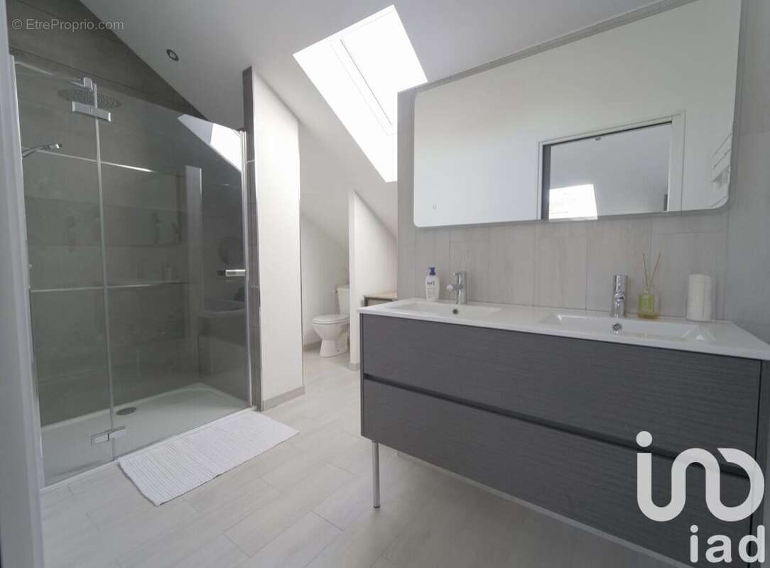 Photo 9 - Maison à FRESNES-SUR-MARNE