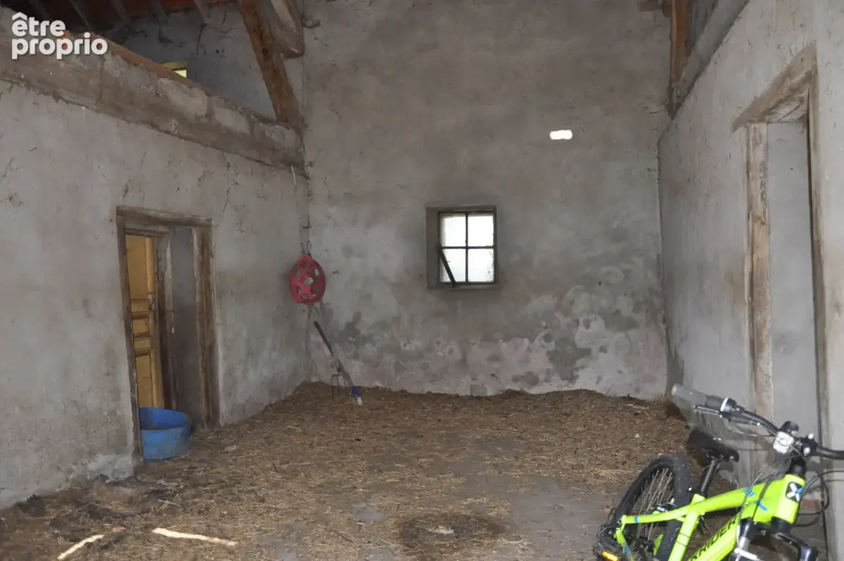 Grande maison familiale à la campagne avec 4 chambres et terrain de 3583 m2 - photo 22