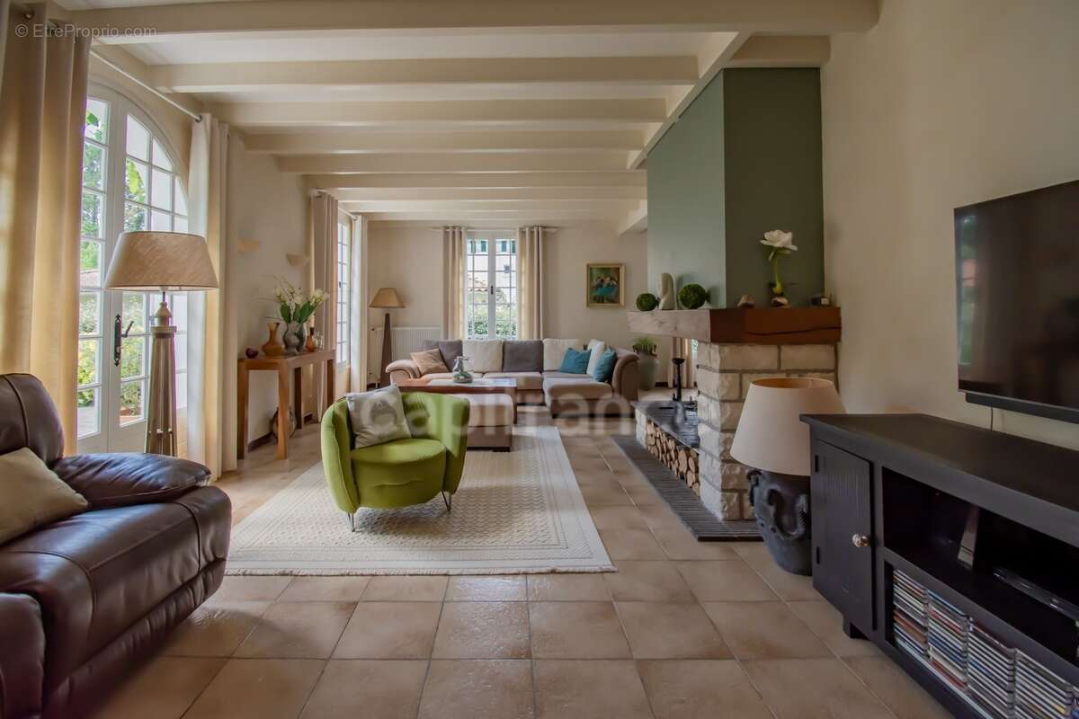 Médis - propriété de charme avec piscine - photo 5