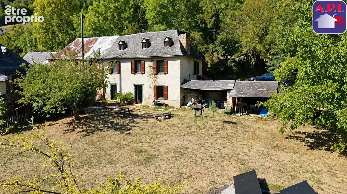 Photo Maison à Saint-Lary au prix de 195 000€