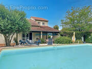 Maison à SAINT-SULPICE