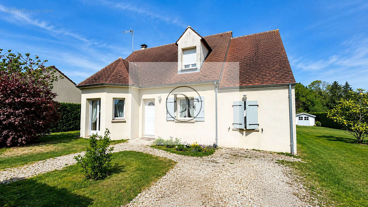Maison à CHAMBON-LA-FORET