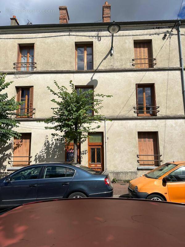 Appartement à CORBEIL-ESSONNES
