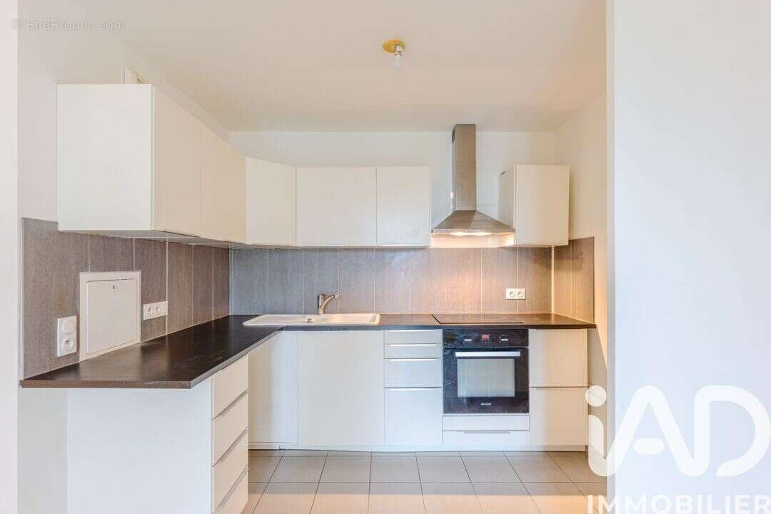 Photo 2 - Appartement à ERAGNY