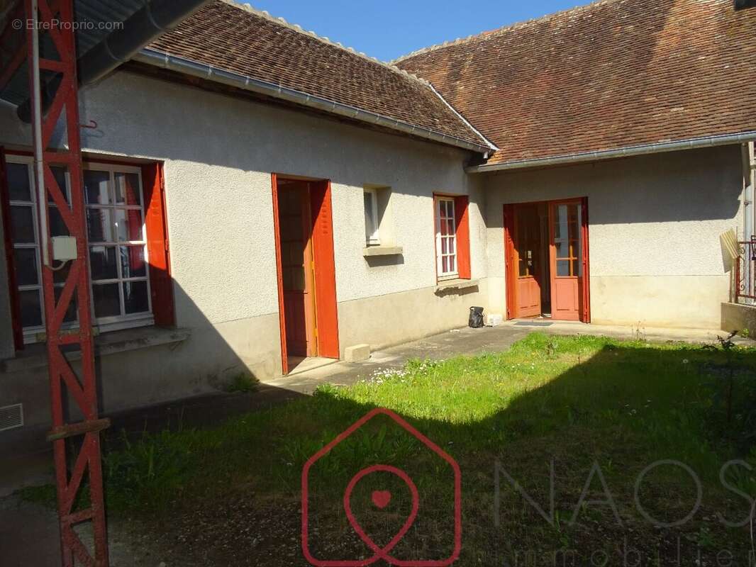 Maison à ARGENT-SUR-SAULDRE