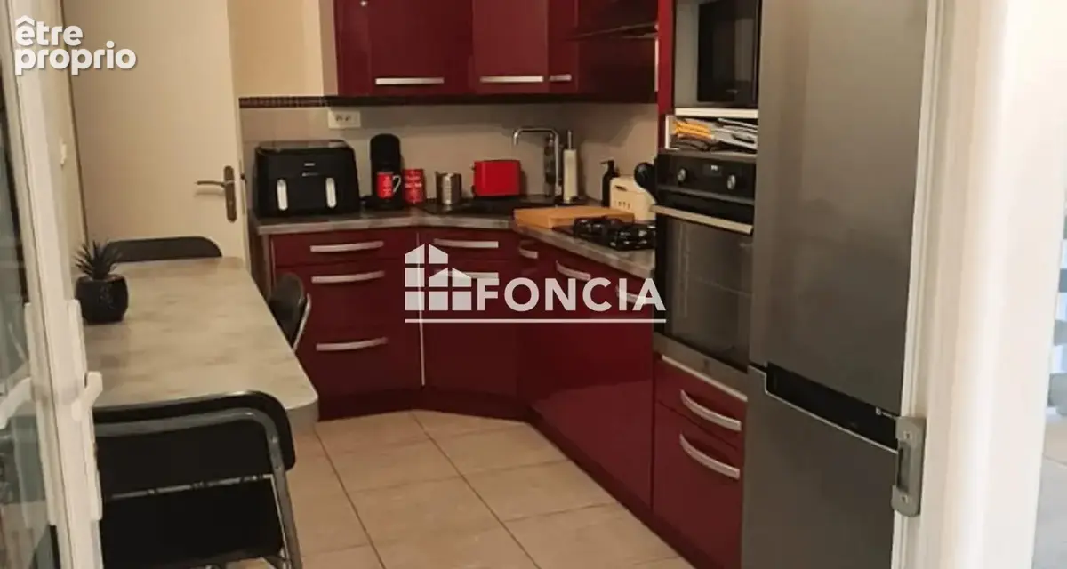 HYÈRES – COSTEBELLE  T3/T4 EN REZ-DE-JARDIN  Appartement de 78 m² avec terrasse et jardin privatif - photo 6