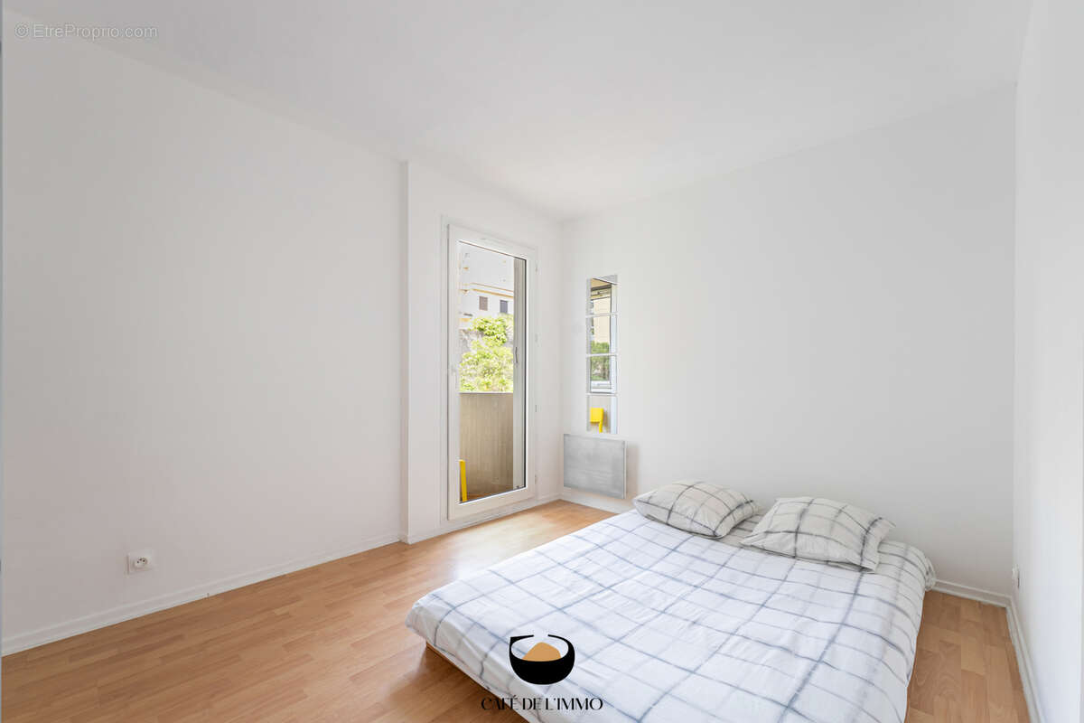 Appartement à MARSEILLE-6E