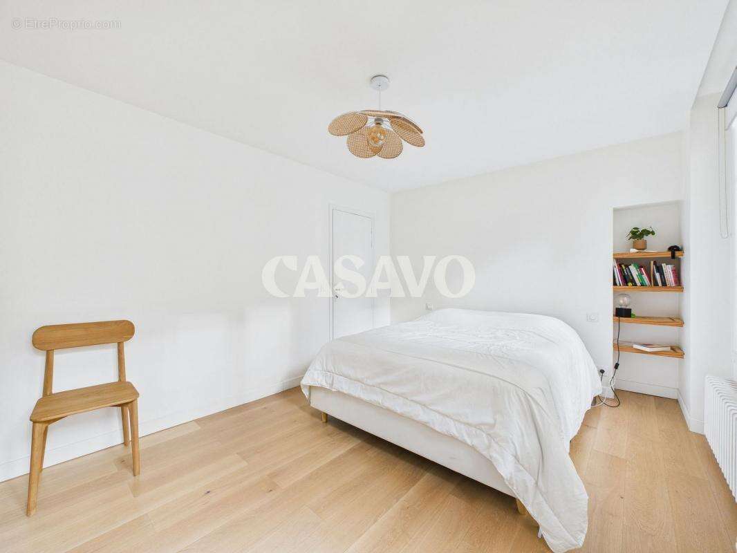 Appartement à PARIS-2E