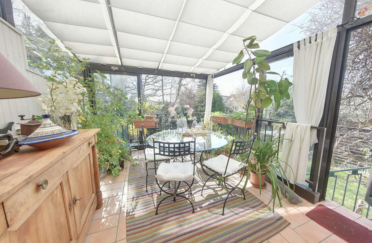 Maison à CHAMPIGNY-SUR-MARNE