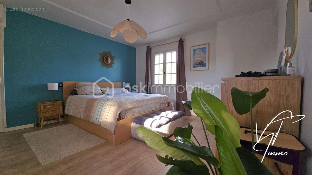 Maison à SIX-FOURS-LES-PLAGES