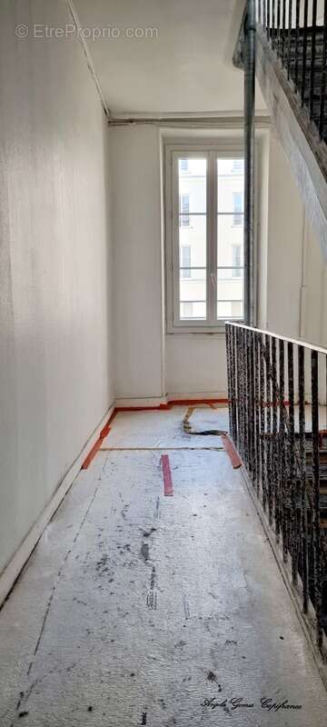Appartement à PARIS-10E