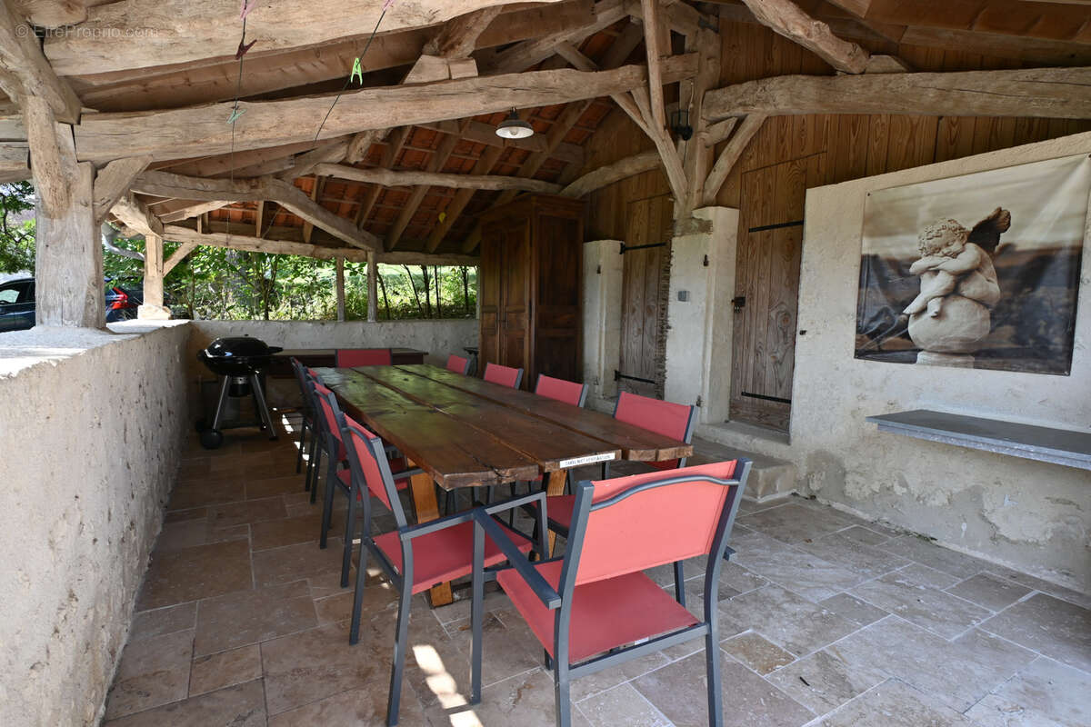 Charmante maison en pierre avec gîte et piscine - photo 10