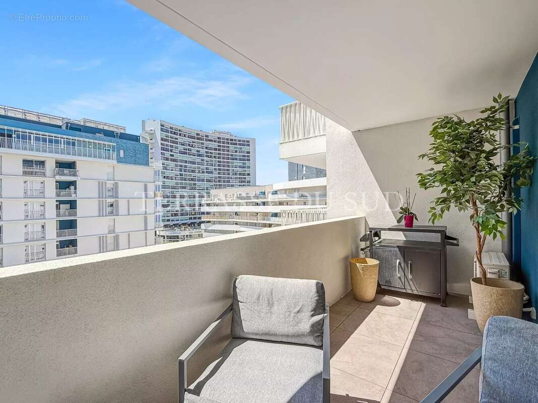 Appartement à MARSEILLE-8E