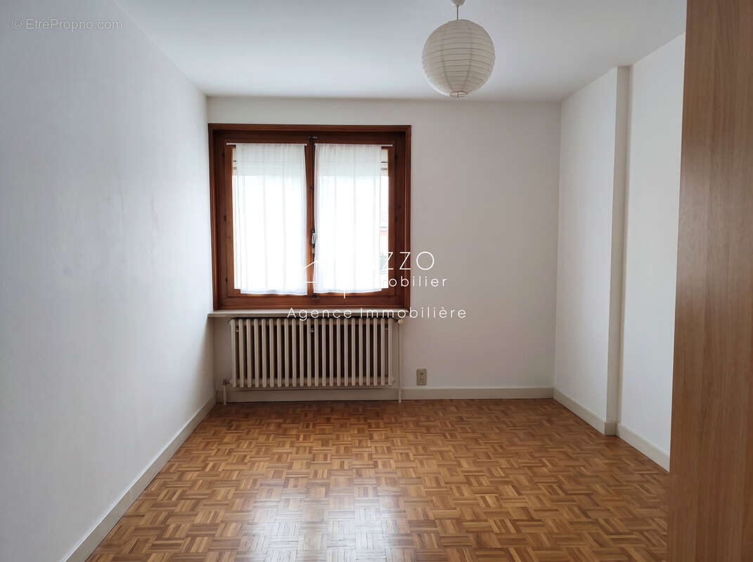 Maison individuelle à CROZET (01170) - 590 000 € FAI - photo 12