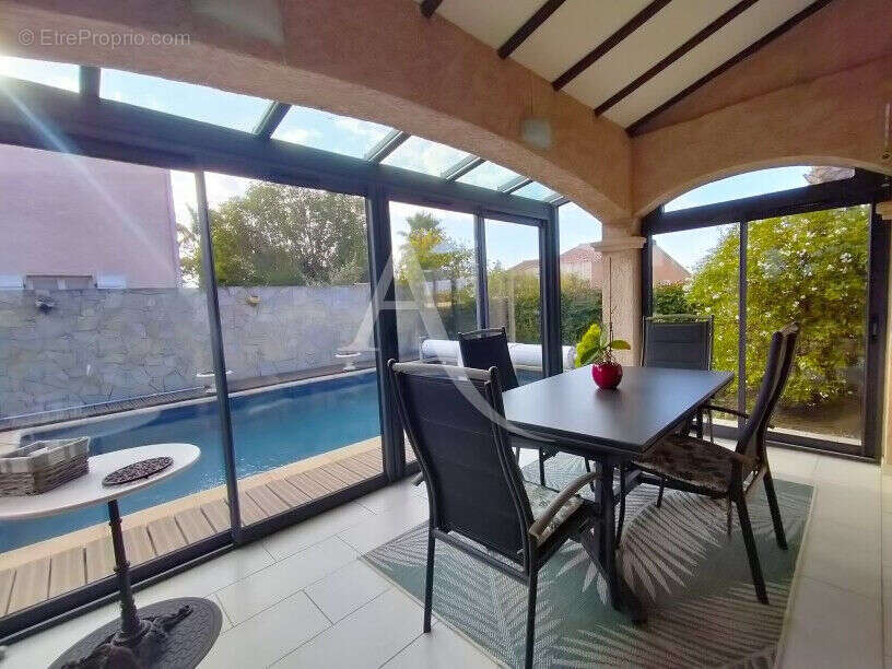 Maison à FRONTIGNAN