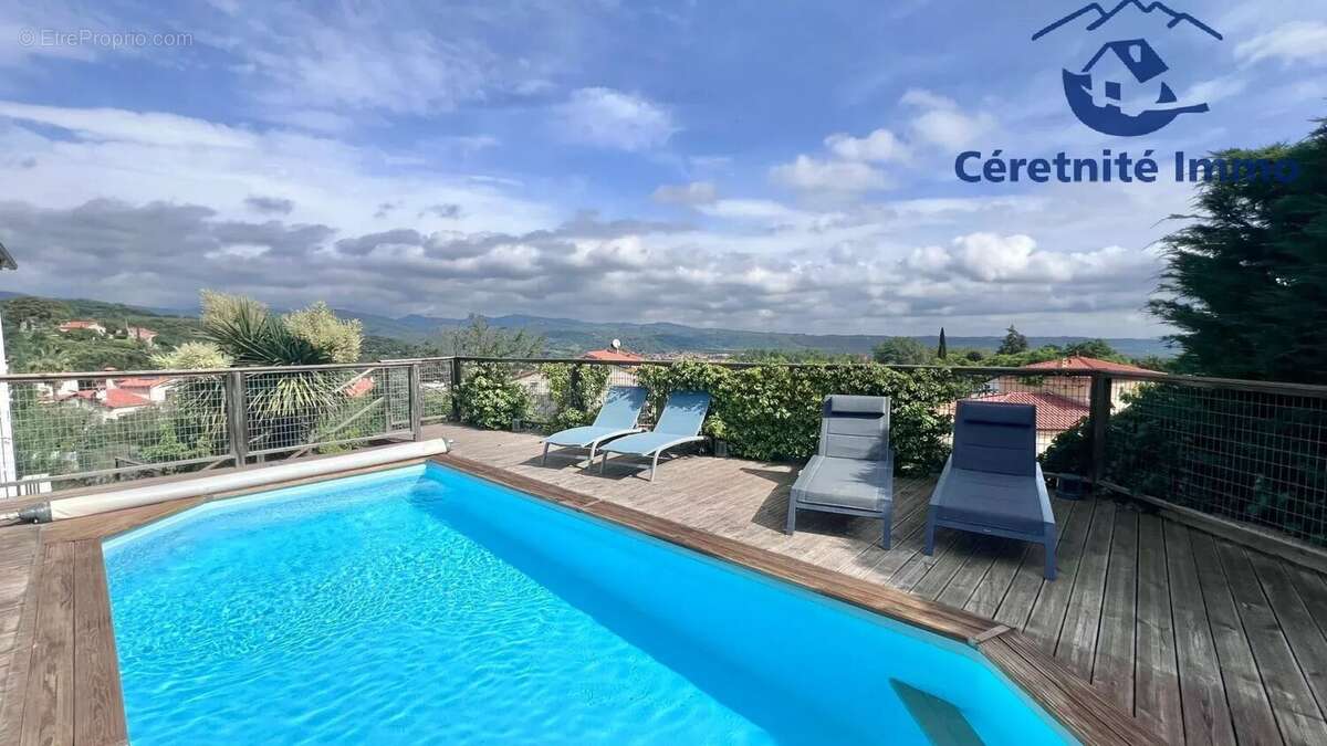 Maison à CERET