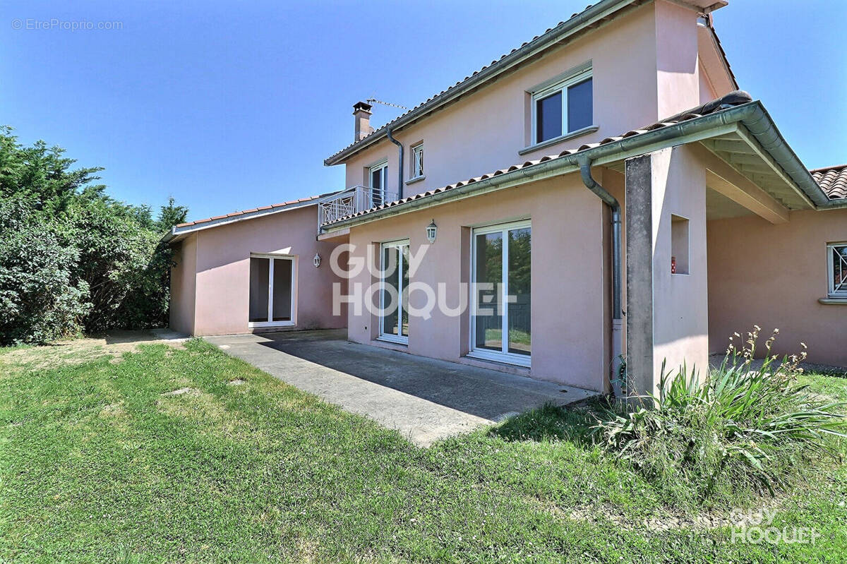 Maison à BRINDAS