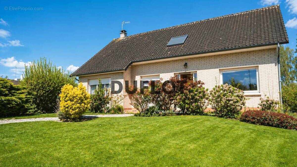Maison à ARQUES