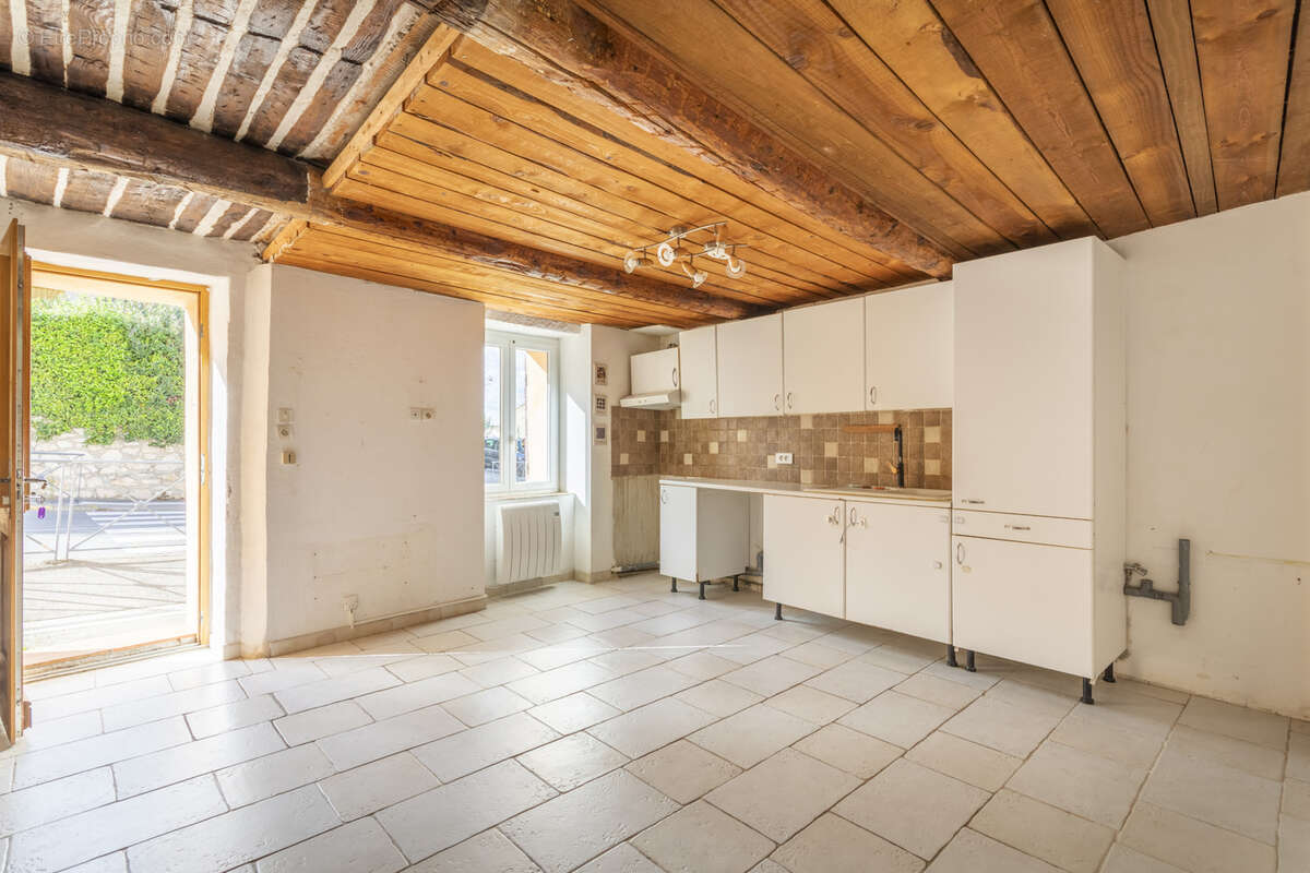 Maison à BOUC-BEL-AIR