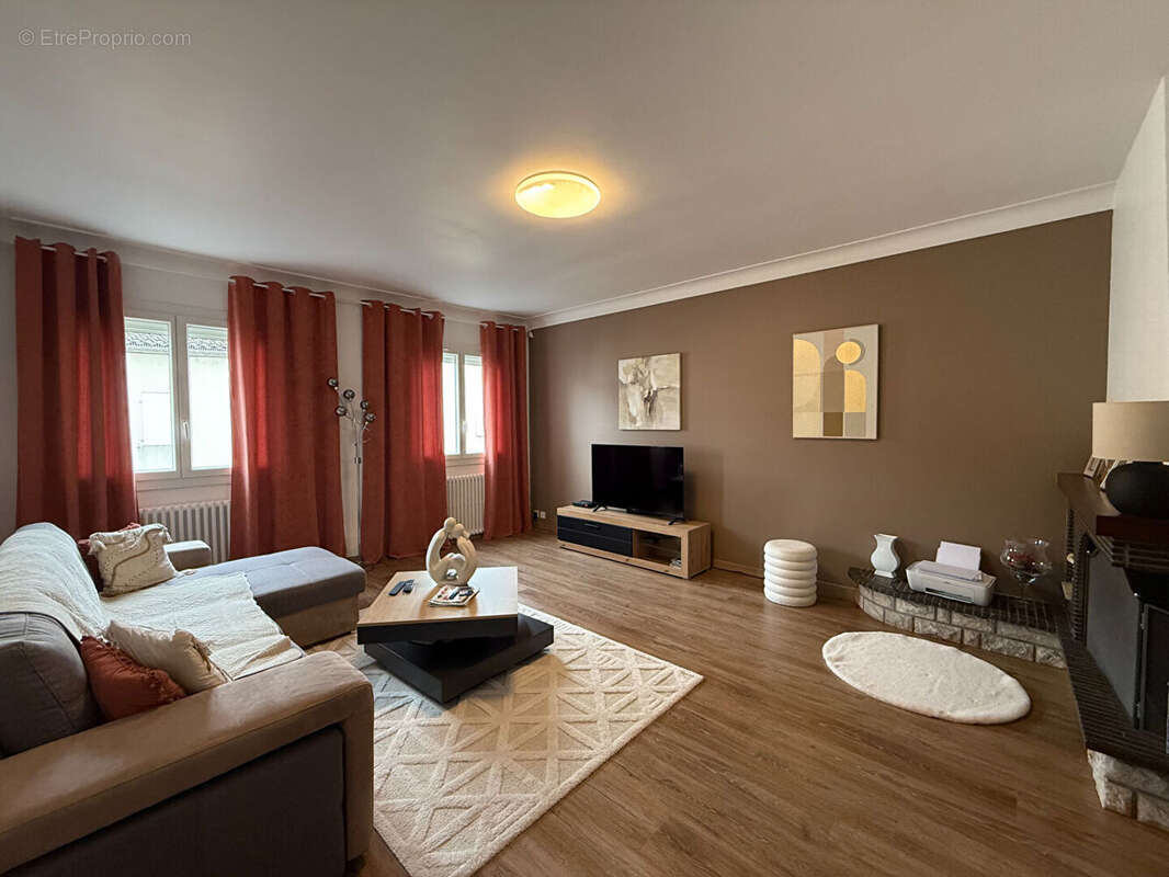 Maison à VILLENEUVE-SUR-LOT