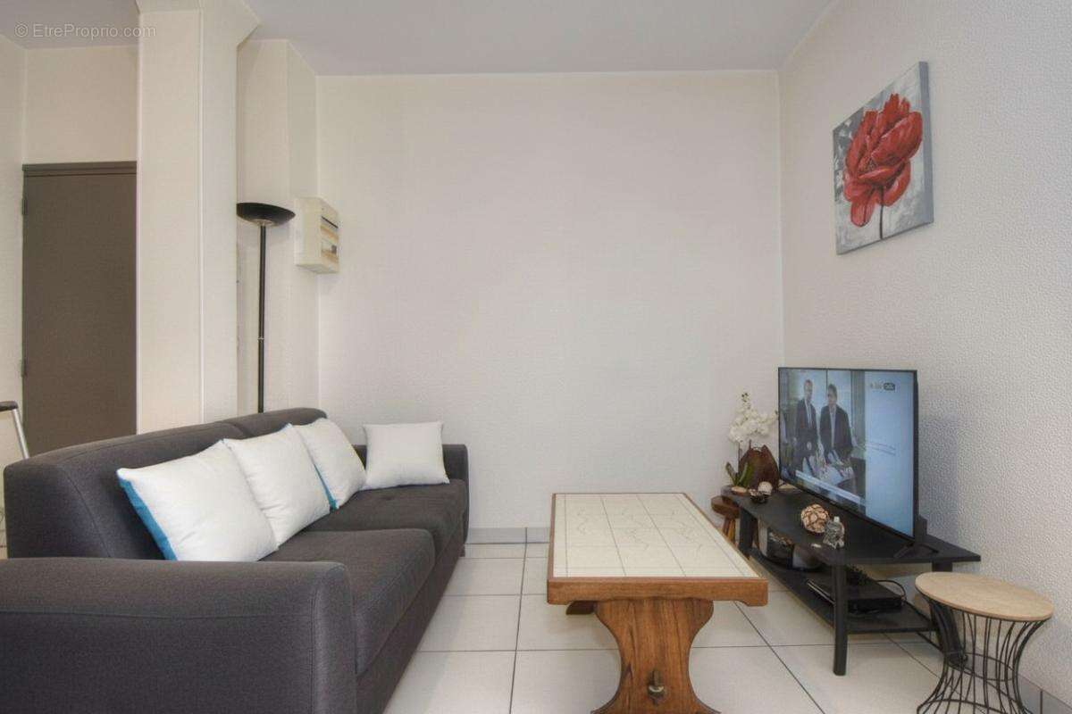 Appartement 2 pièces et parking  en centre ville - photo 5